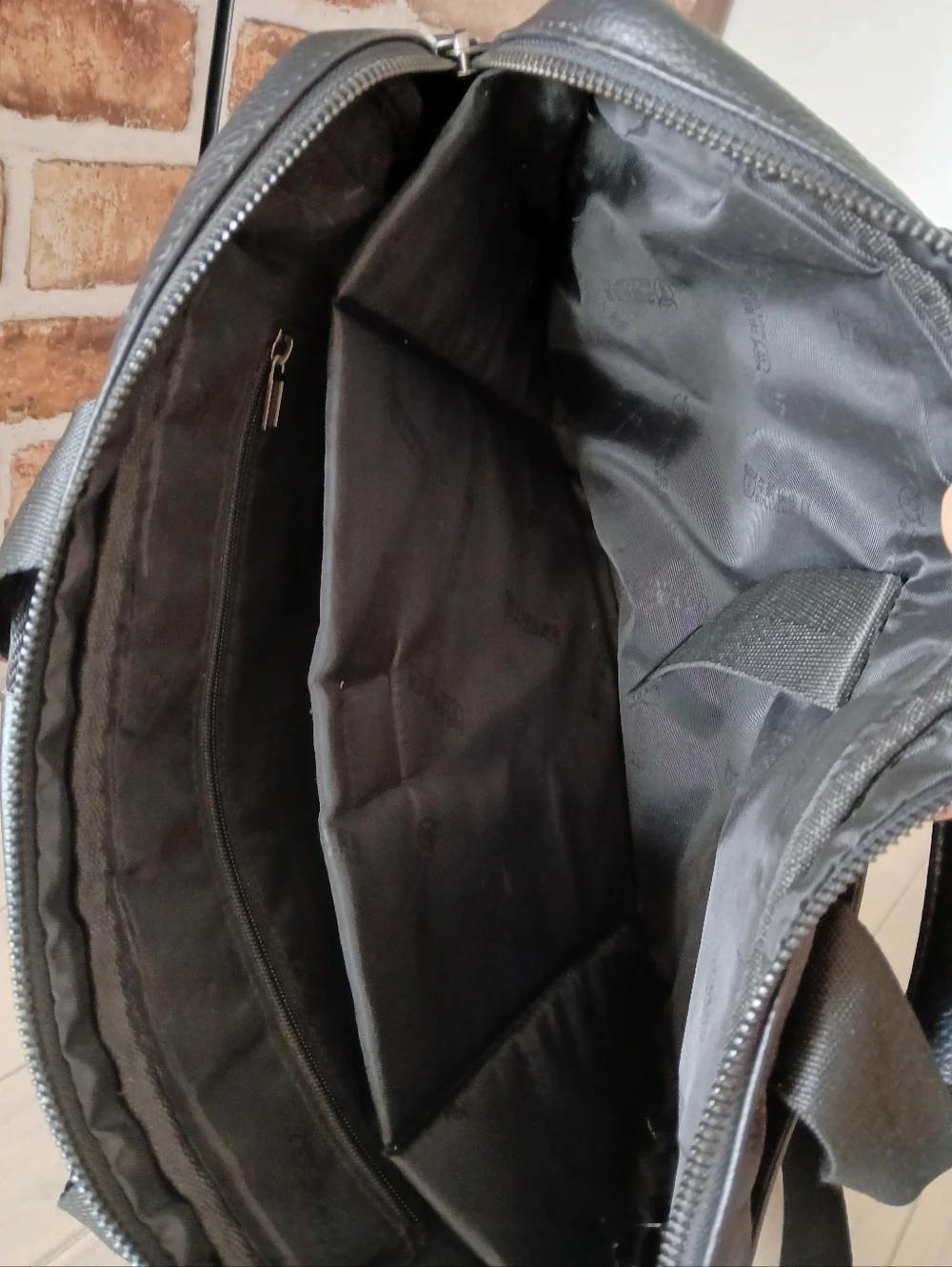 CAPTAIN BULL Black LEATHER Laptop Office BUSINESS Work TRAVEL Messenger BAG